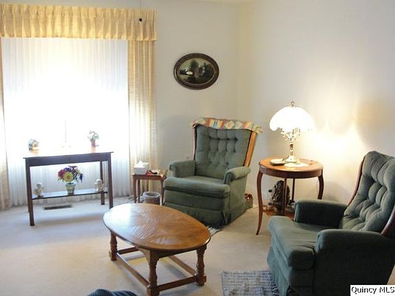 Home for Sale in Quincy, IL $159,000