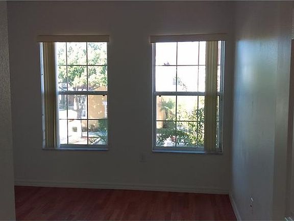5th image of 964 Park Terrace Cir #1