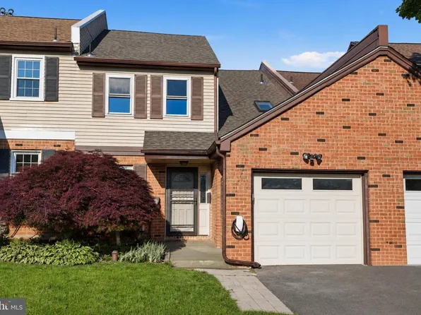 89 Andover Dr, Langhorne, PA 19047