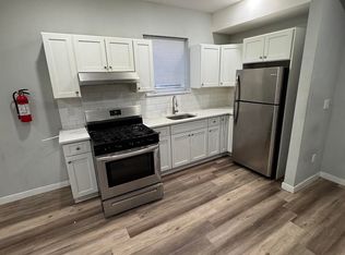 326 E 16th St, Paterson, NJ 07524