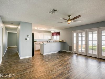 828 Antigua St, Las Vegas, NV, 89145