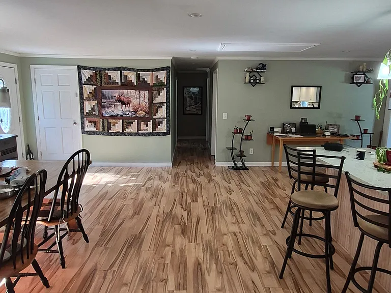 8 Raymond Rd — Photo 8