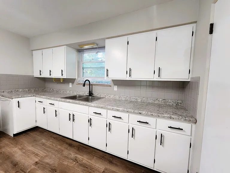 922 S 74th St #920 — Photo 2