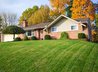 3210 Crownpoint St NW, Massillon, OH 44646