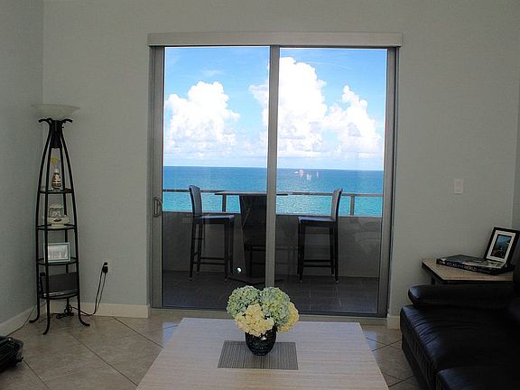 4th image of 5555 Collins Ave APT 17F