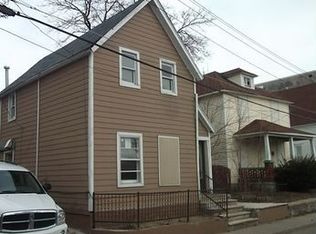 725 Coate Ct SW, Grand Rapids, MI 49503