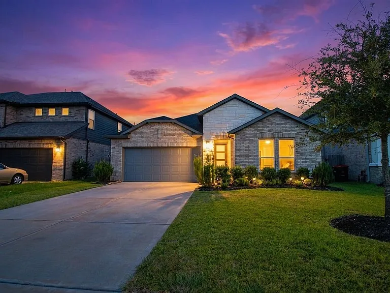 8326 Oakland Heights Ln — Photo 36
