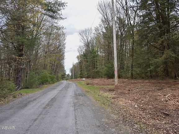2nd image of 851 Wagmyr Ln