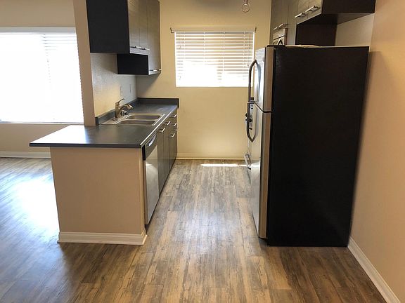 3rd image of 4130 38th St APT 11
