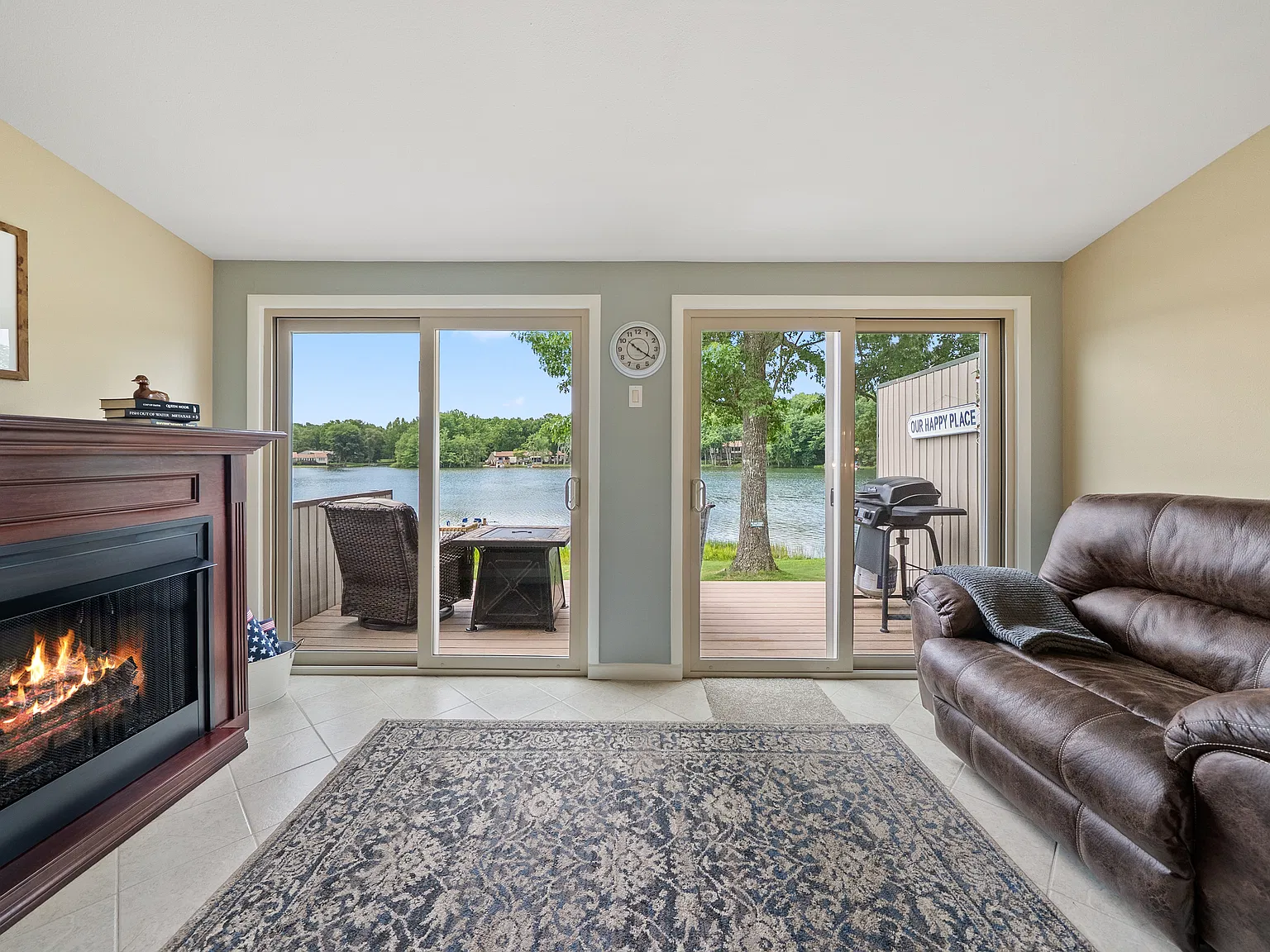 2 bed, 1.5 bath, 1380 sqft, $2,000 — Photo 4