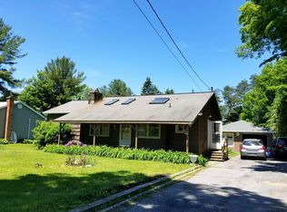 215 Miller Rd, Castleton On Hudson, NY 12033