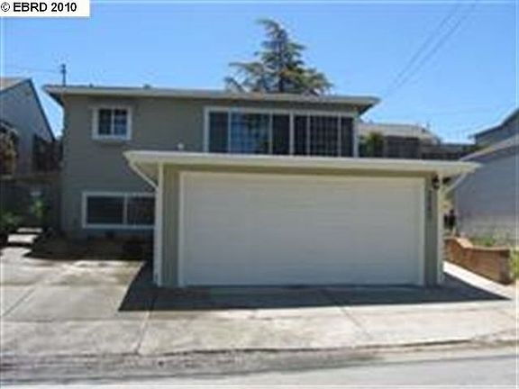 5th image of 2242 Somerset Ave