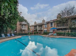 10615 Briar Forest Dr APT 202, Houston, TX 77042
