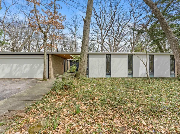 8617 Beech Ave, Munster, IN 46321