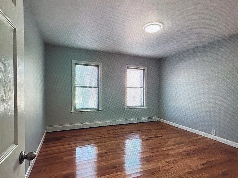 223 Trenton St #1 — Photo 4
