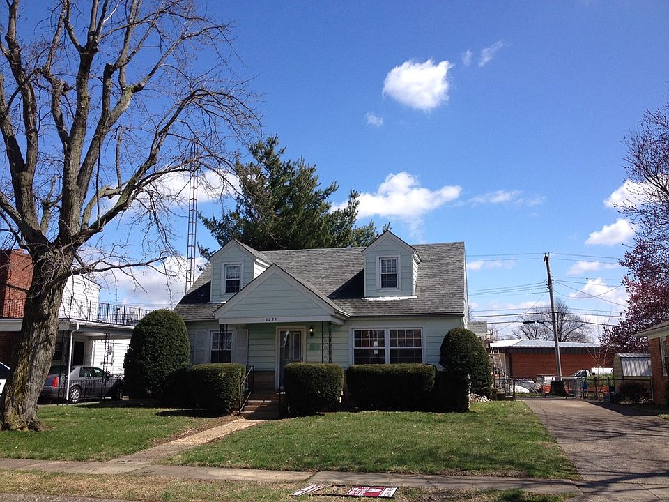 2nd image of 3225 Placid Pl