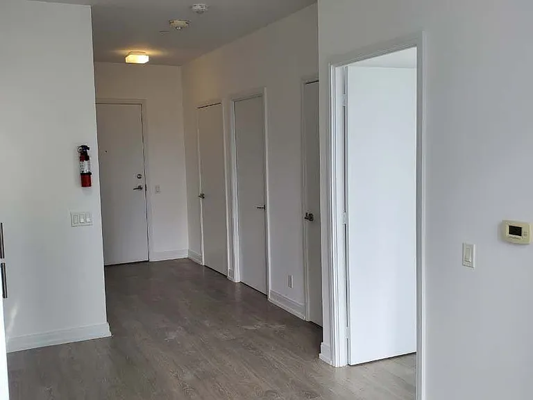181 Dundas St E #607 — Photo 9