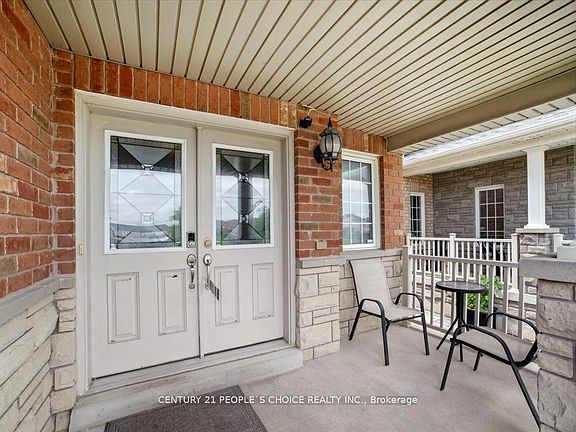 3rd image of 1071 Coldstream Dr