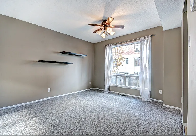 307 Ashton Ave #1 — Photo 2