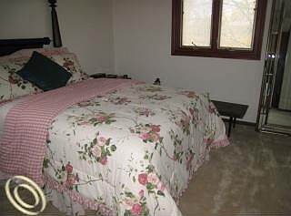 5th image of 26032 Lancashire Ln