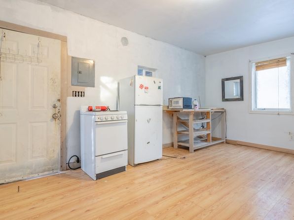 864 Capricorn St, Fairbanks, AK 99709