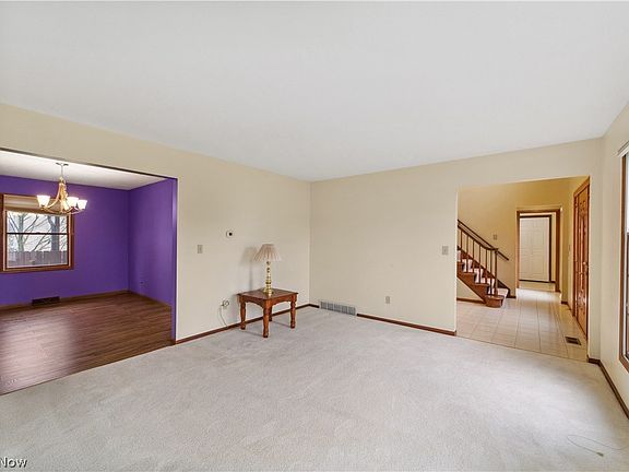 4th image of 511 Foxborough Dr