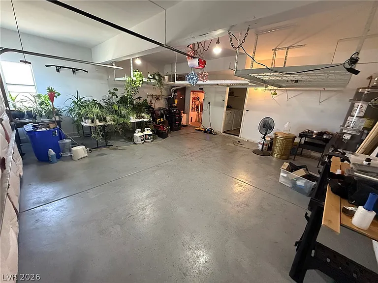 136 Serenade Ct — Photo 36