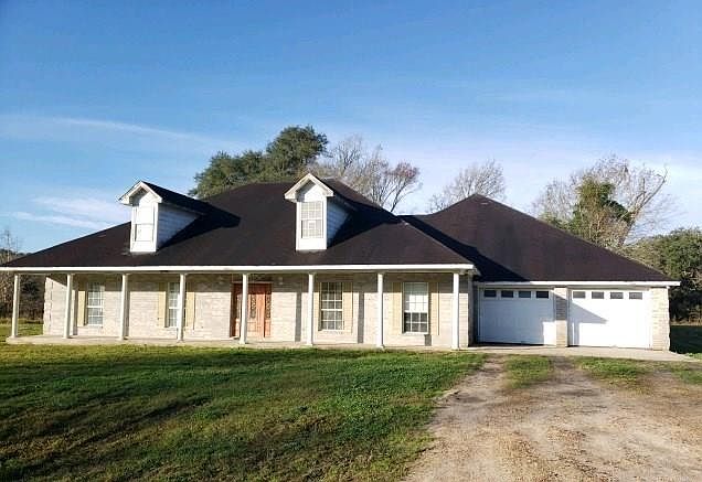1st image of 806 Jackson Dr
