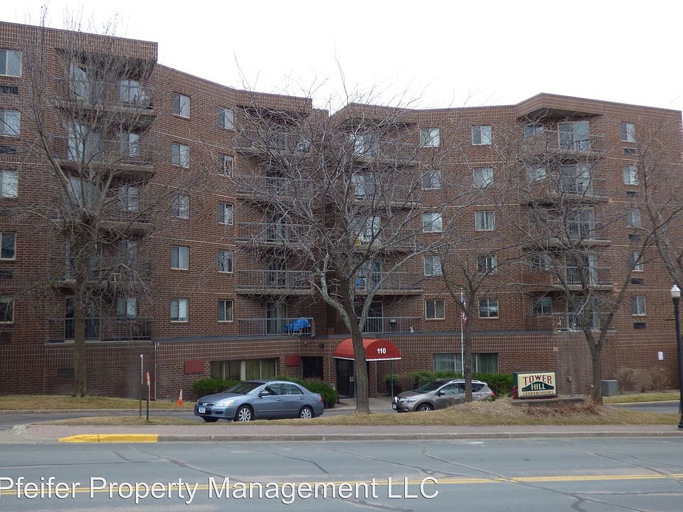 2nd image of 110 1st Ave NE APT 200