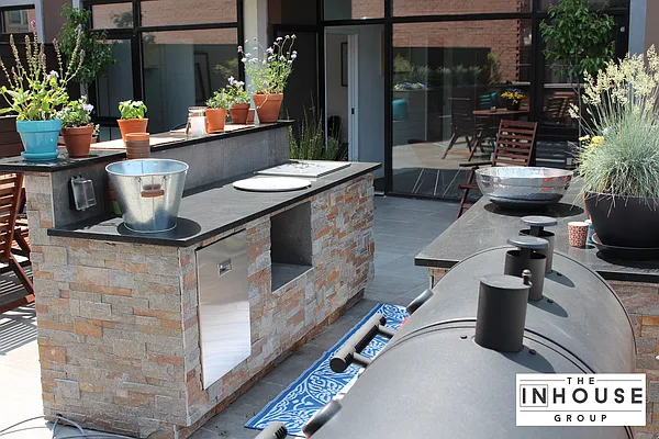 Sold by The InHouse Group | media 14