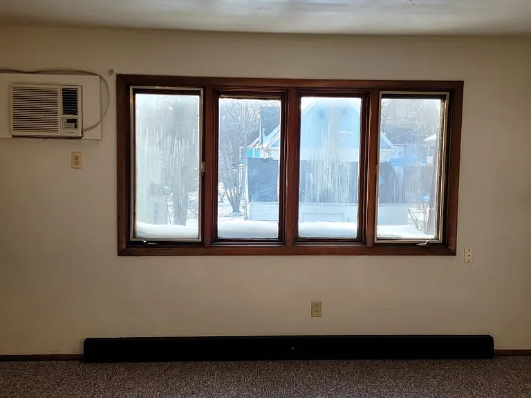 419 Franklin St #206 — Photo 3