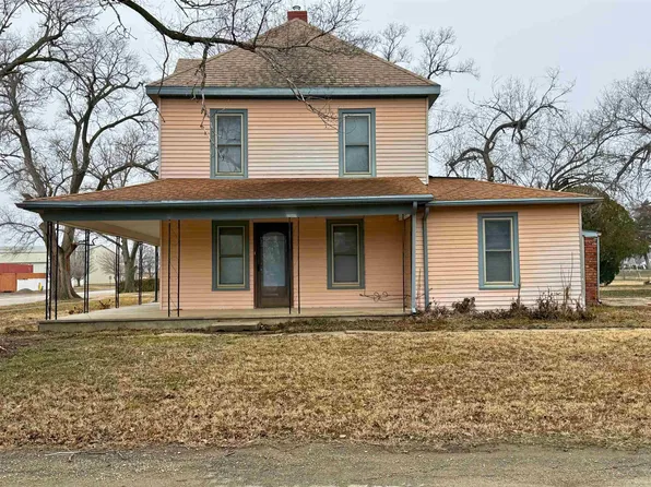 139 E Main St, Solomon, KS 67480