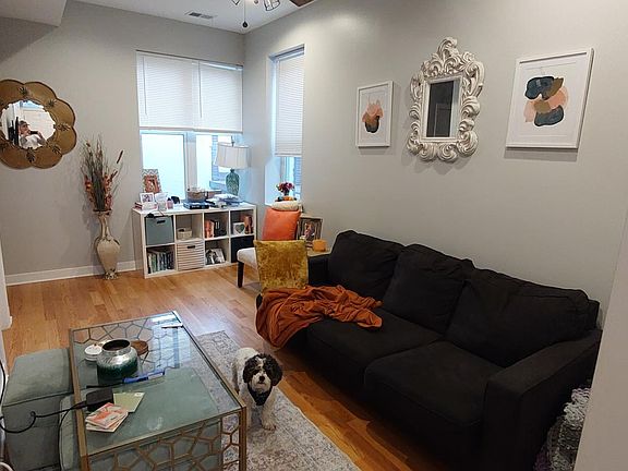5th image of 2058 N California Ave APT 3R