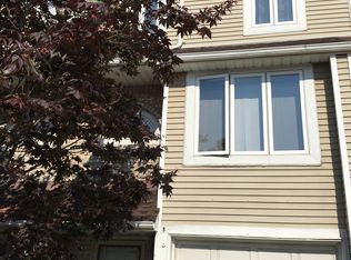 52 Doreen Dr, Staten Island, NY 10303