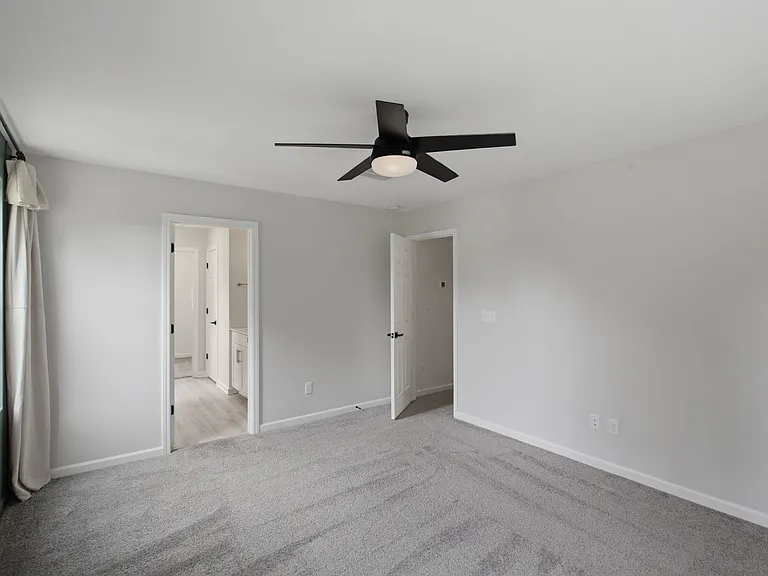 121 Timber Crest Trl — Photo 12