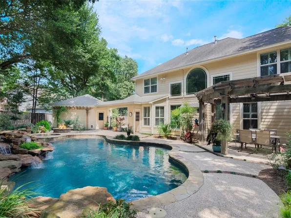 43 Petalcup Place, The Woodlands, TX 77381
