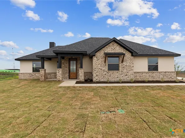 11037 Eagle Walk Blvd, Salado, TX 76571