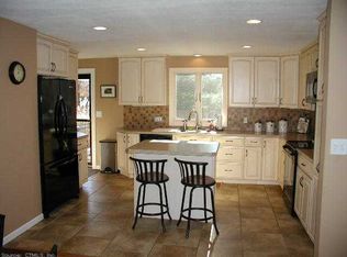 58 Field Rd, Cromwell, CT 06416