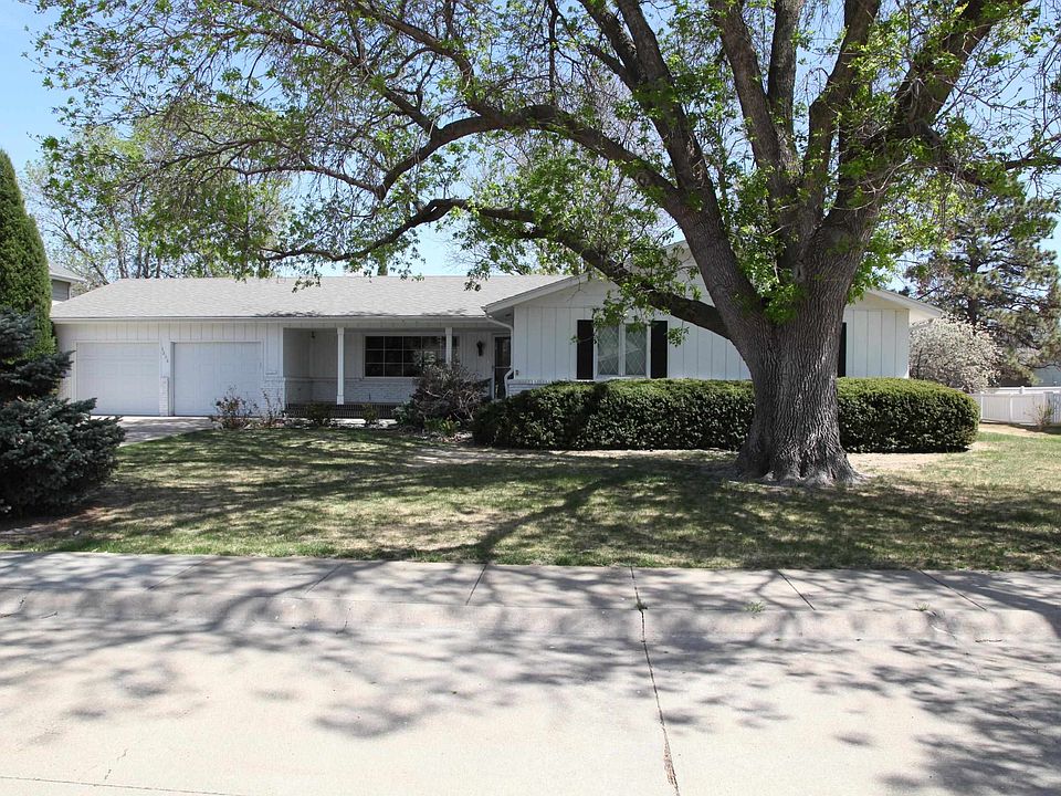 1st image of 1806 Plum Creek Ln