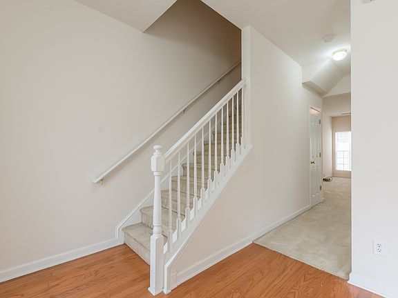 5th image of 2652 Parkway Trl