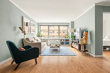 10 West 15th Street #1021 image 1 of 6