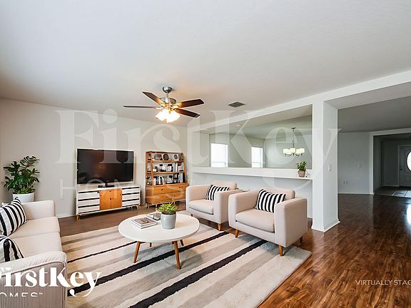 4th image of 4457 Philadelphia Cir