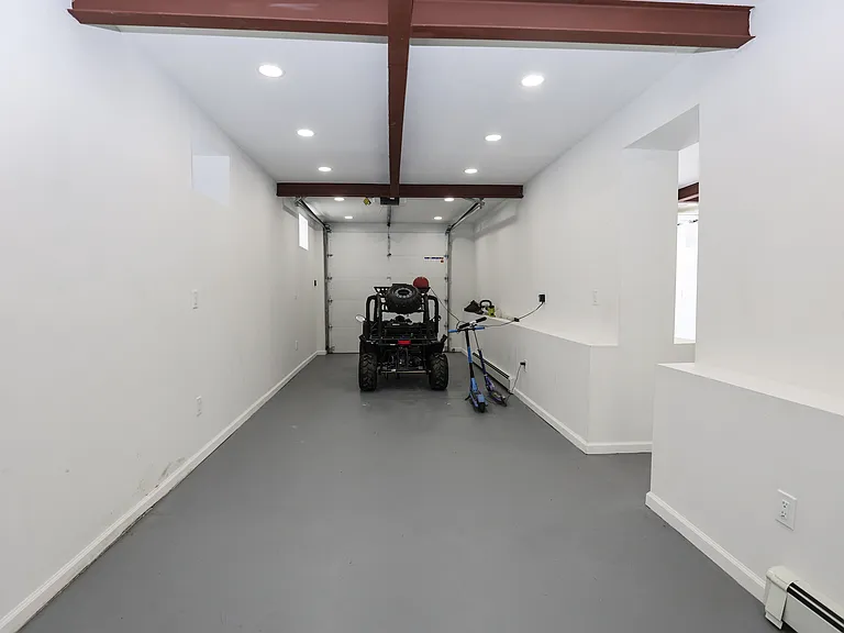 562 Peacock St #2 — Photo 22