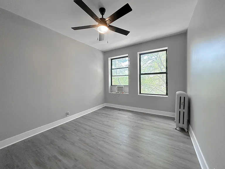 6207 N Winthrop Ave #30 — Photo 6