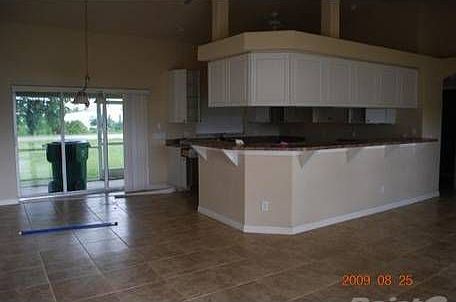 3rd image of 25162 Alicante Dr