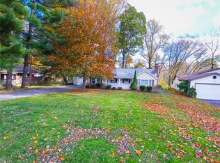 281 Crocker St, Amherst, OH 44001