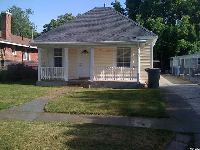 1st image of 648 E Browning Ave