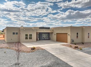1613 Aztec Sun Ct SE, Rio Rancho, NM 87124