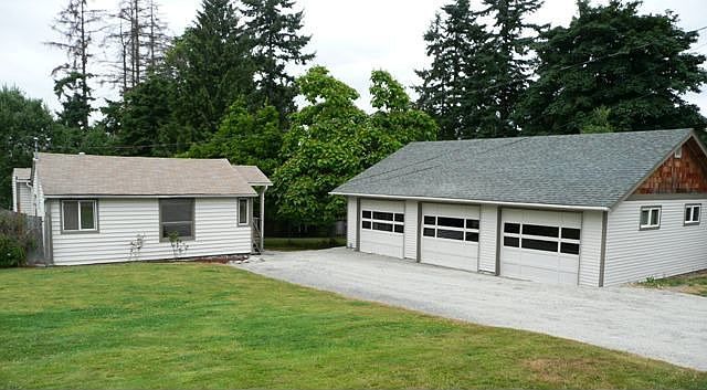 Rambler - 3 Car Garage