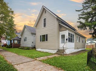 1041 Muskegon Ave NW, Grand Rapids, MI 49504